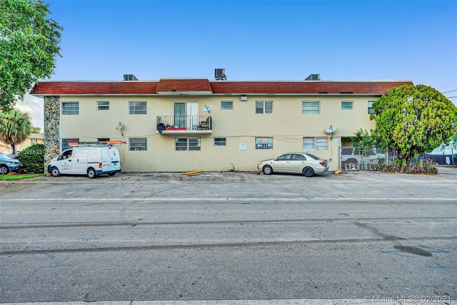 See details / 4562 sq. ft. $ 2021-02-11 0 Photo