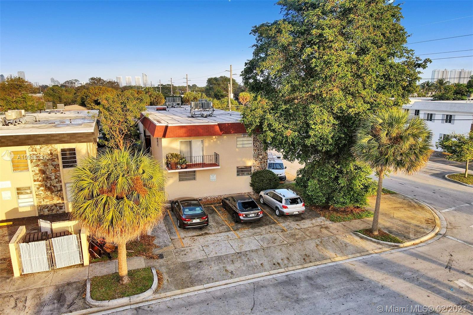 See details / 4562 sq. ft. $ 2021-02-11 0 Photo