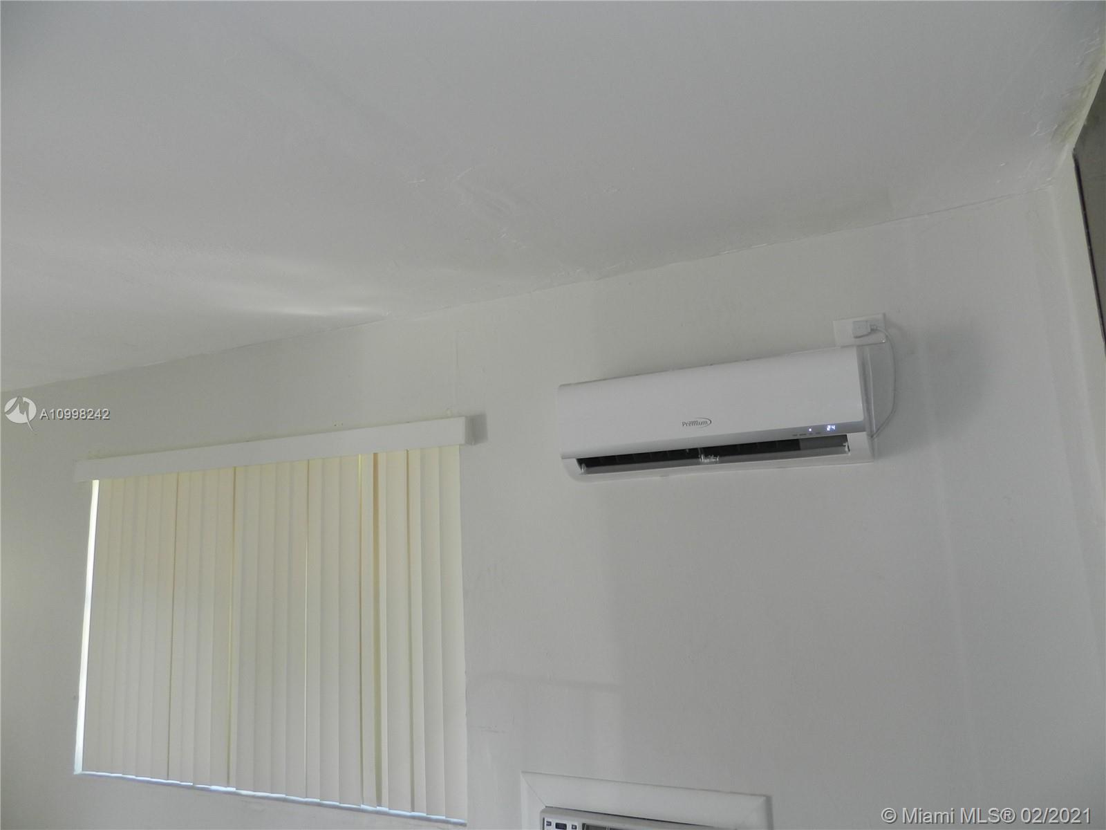See details / 1550 sq. ft. $ 2021-02-11 0 Photo