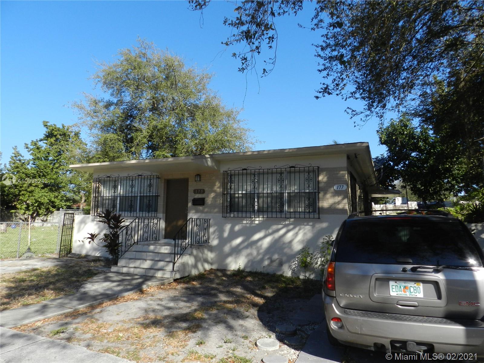 See details / 1550 sq. ft. $ 2021-02-11 0 Photo