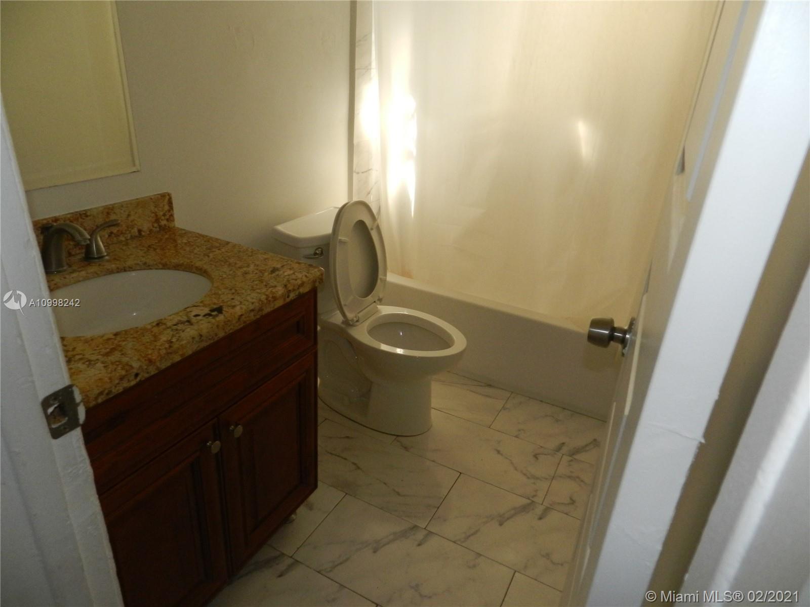 See details / 1550 sq. ft. $ 2021-02-11 0 Photo