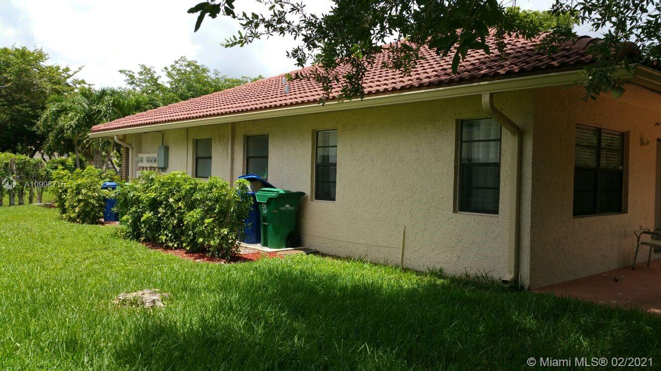 See details / 4313 sq. ft. $ 2021-02-12 0 Photo