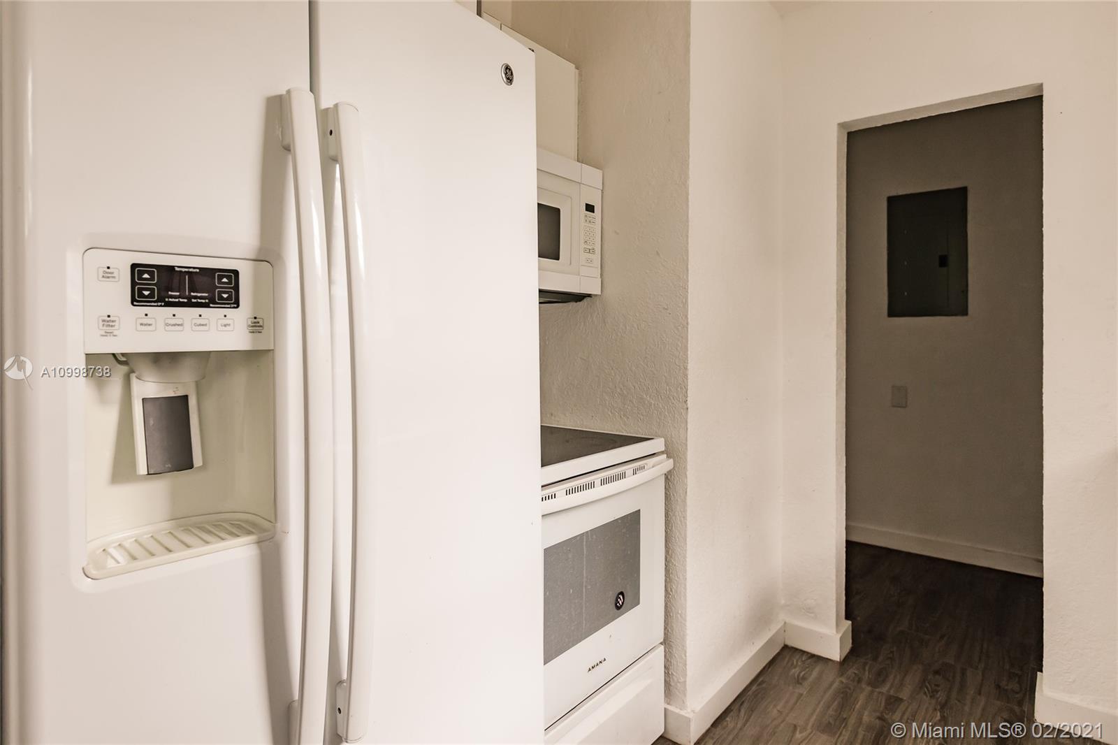 See details / 1518 sq. ft. $ 2021-02-12 0 Photo