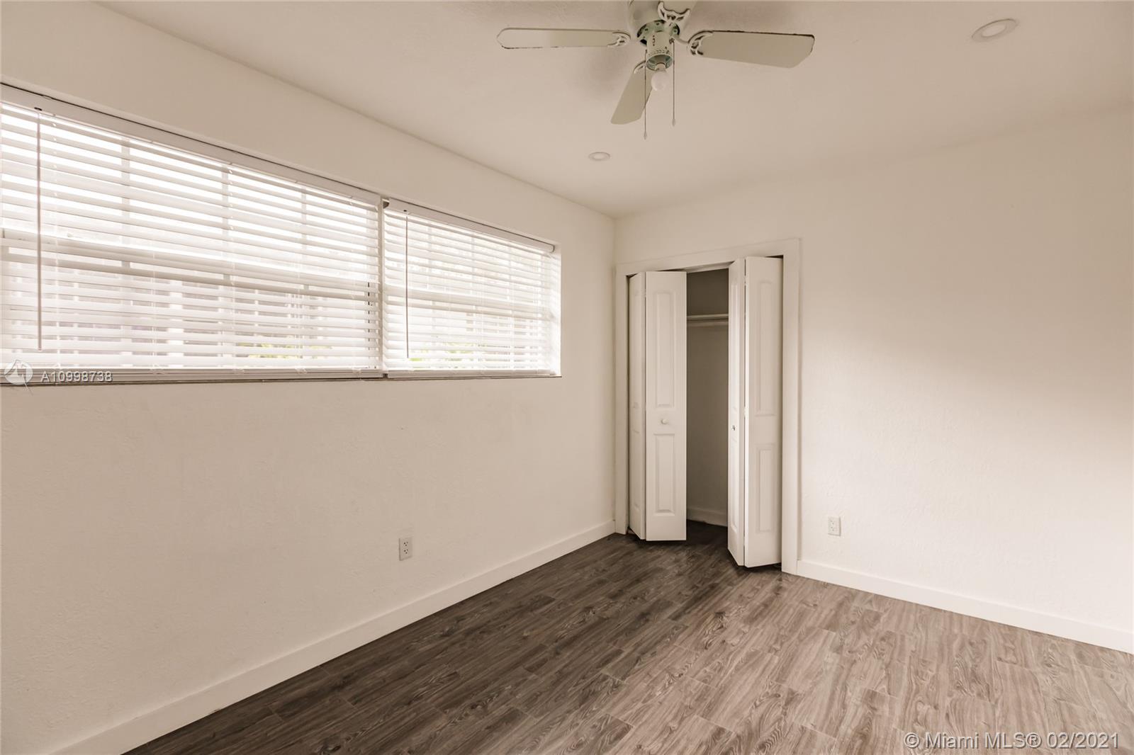 See details / 1518 sq. ft. $ 2021-02-12 0 Photo