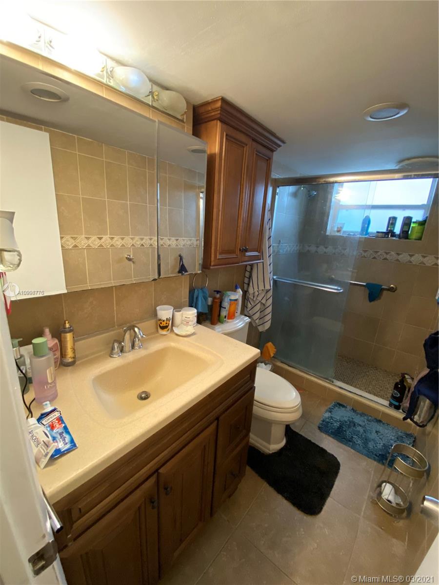 See details / 2279 sq. ft. $ 2022-11-01 0 Photo