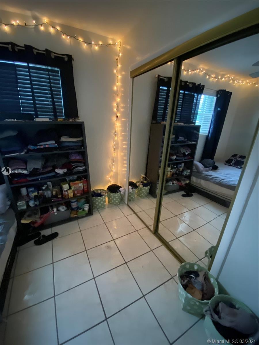See details / 2279 sq. ft. $ 2022-11-01 0 Photo
