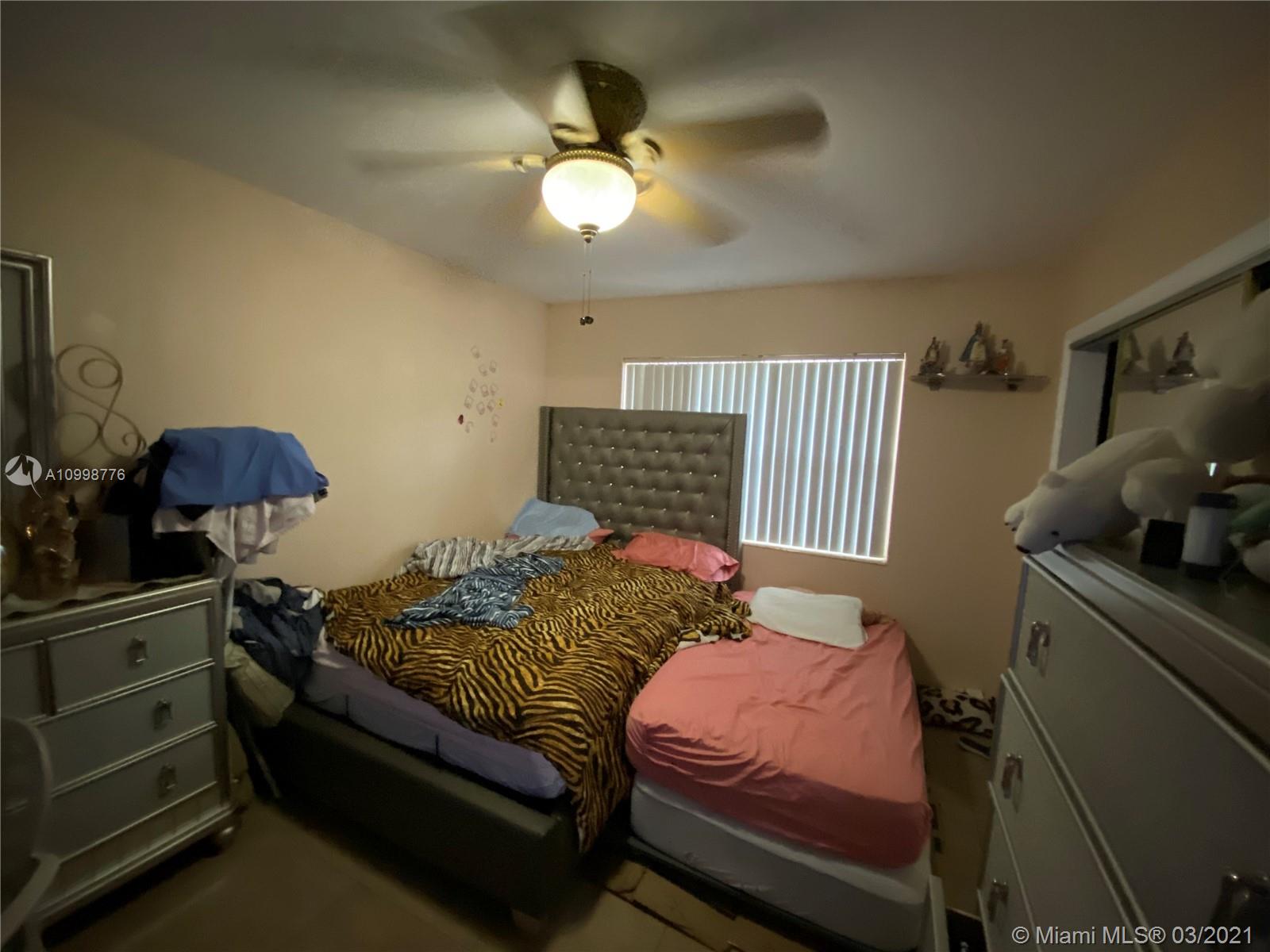 See details / 2279 sq. ft. $ 2022-11-01 0 Photo