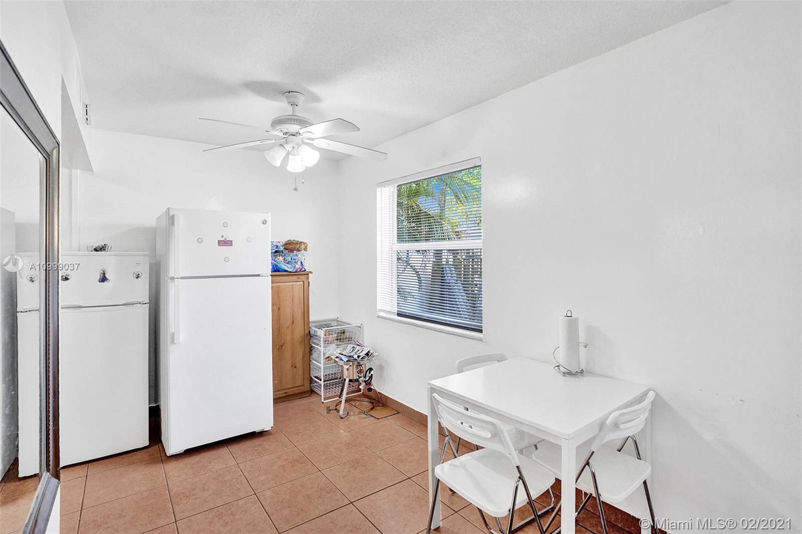 See details / 2504 sq. ft. $ 2021-02-13 0 Photo