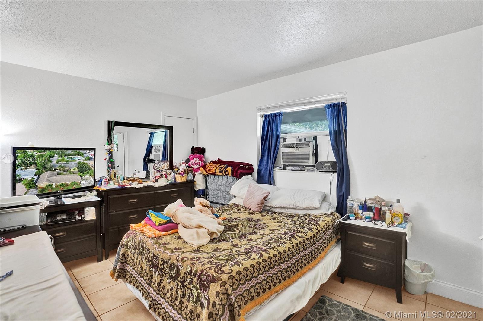 See details / 2504 sq. ft. $ 2021-02-13 0 Photo