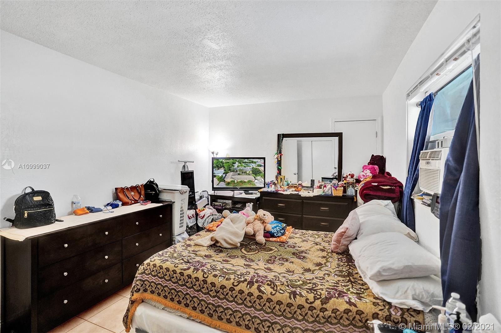 See details / 2504 sq. ft. $ 2021-02-13 0 Photo