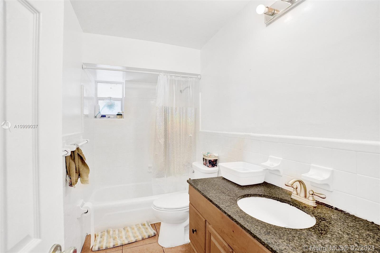 See details / 2504 sq. ft. $ 2021-02-13 0 Photo