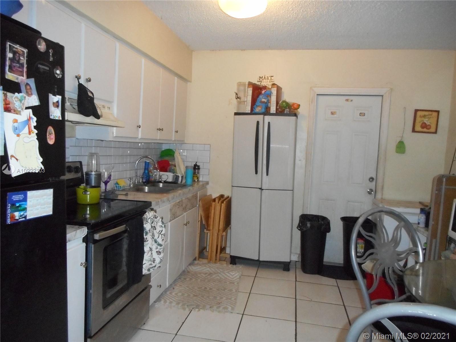 See details / 1719 sq. ft. $ 2021-02-14 0 Photo