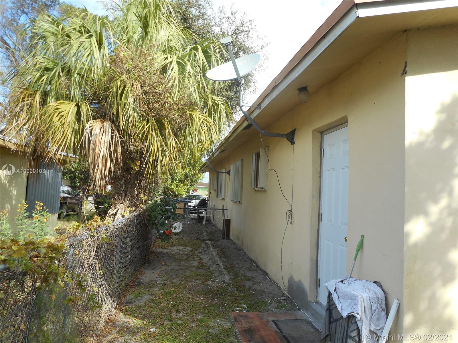 See details / 1719 sq. ft. $ 2021-02-14 0 Photo