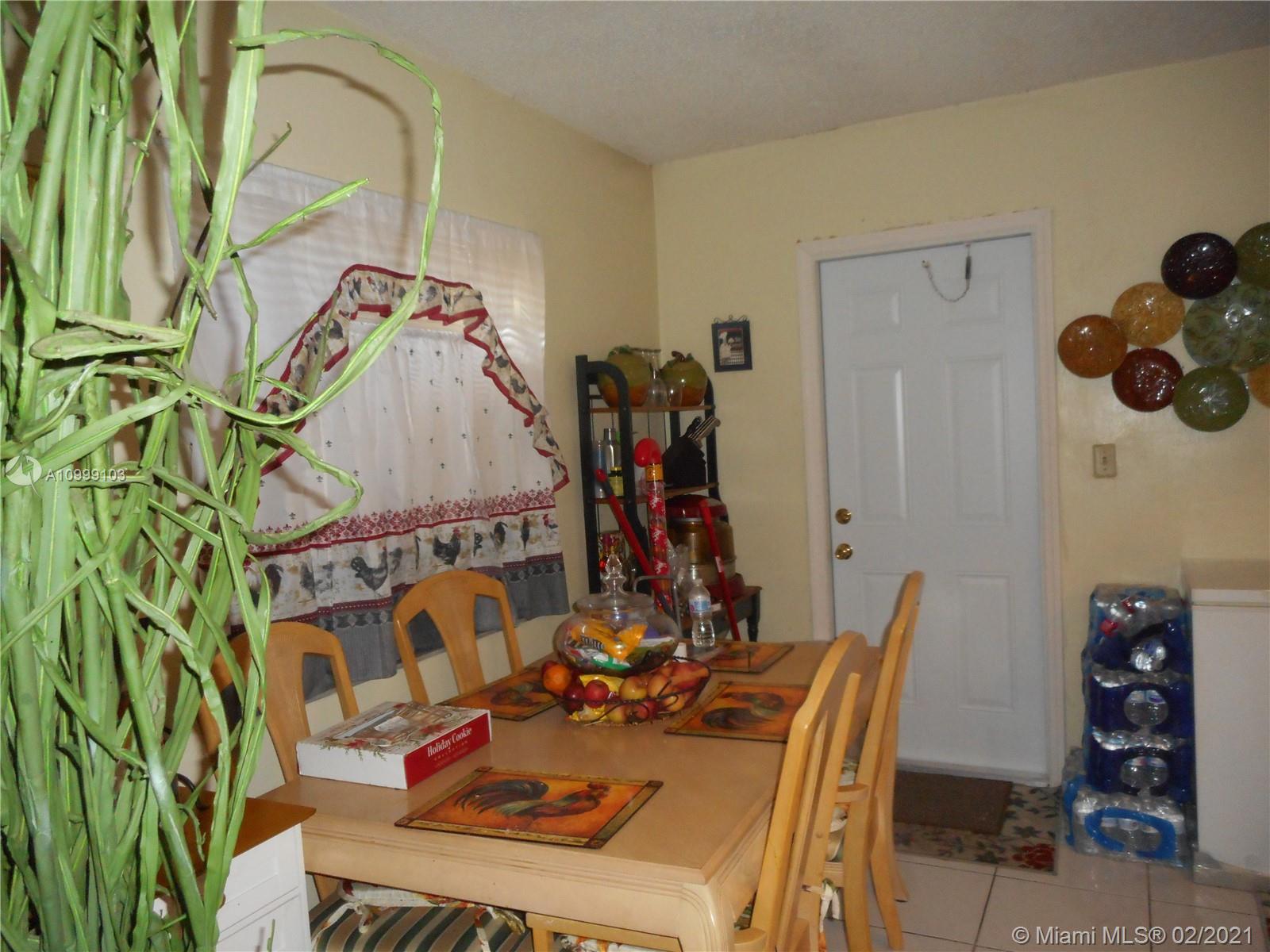 See details / 1719 sq. ft. $ 2021-02-14 0 Photo