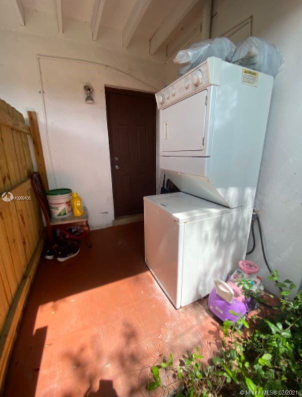 See details / 1309 sq. ft. $ 2021-02-14 0 Photo