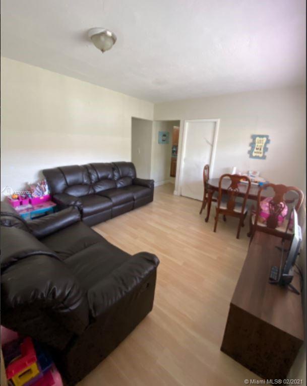 See details / 1309 sq. ft. $ 2021-02-14 0 Photo