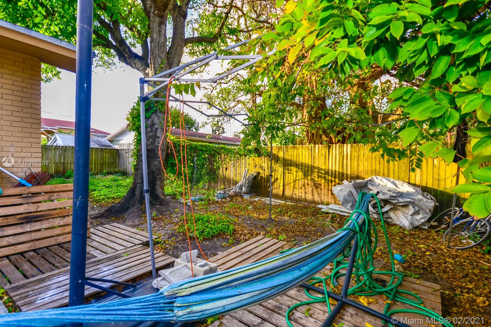 See details / 2031 sq. ft. $ 2021-02-23 0 Photo