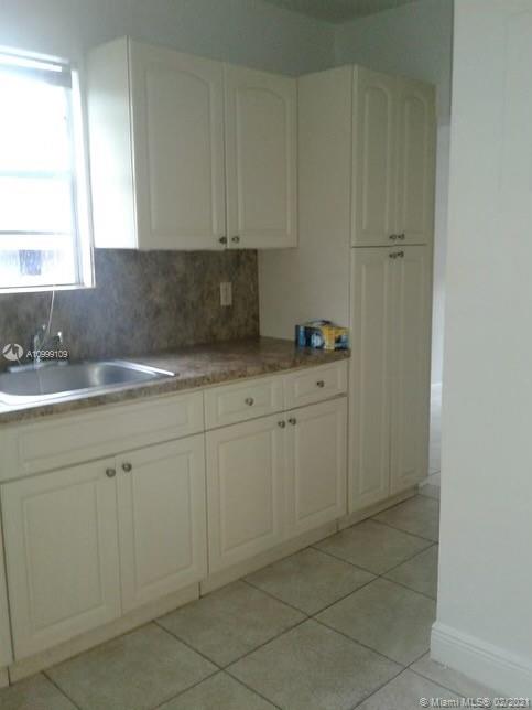 See details / 2031 sq. ft. $ 2021-02-23 0 Photo