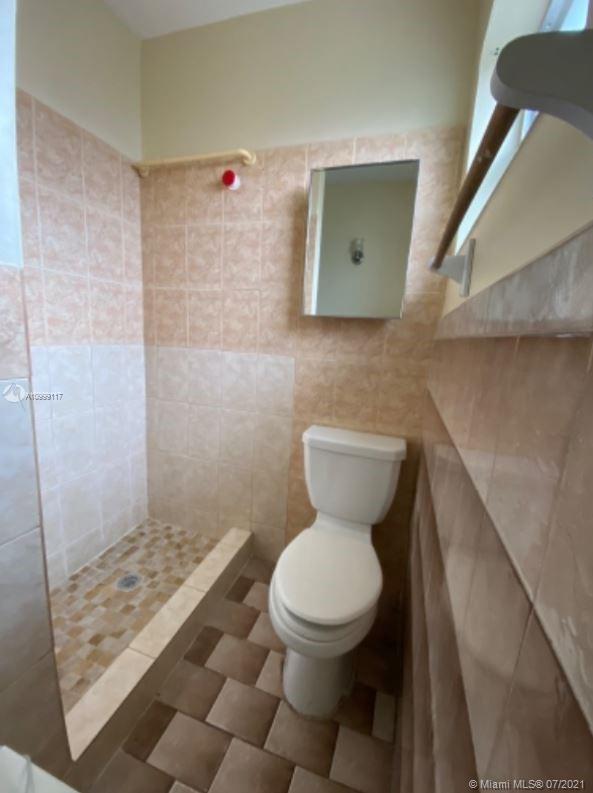 See details / 2376 sq. ft. $ 2021-03-16 0 Photo