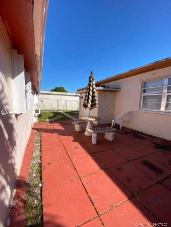 See details / 2376 sq. ft. $ 2021-03-16 0 Photo