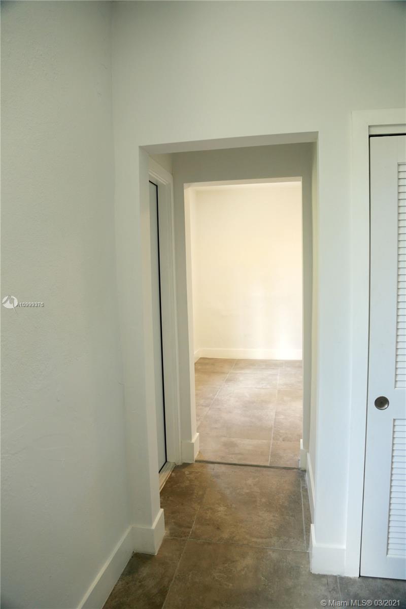 See details / 2224 sq. ft. $ 2021-02-15 0 Photo