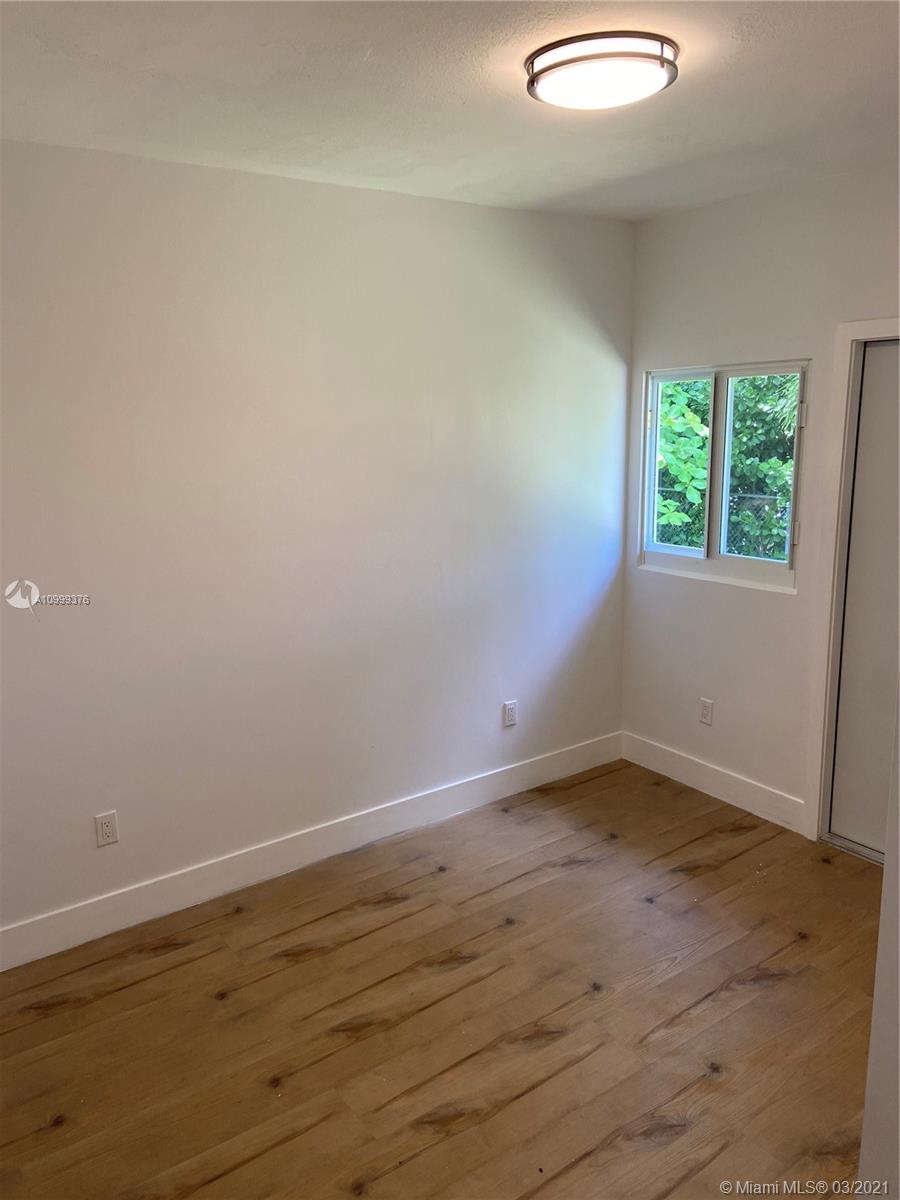 See details / 2224 sq. ft. $ 2021-02-15 0 Photo