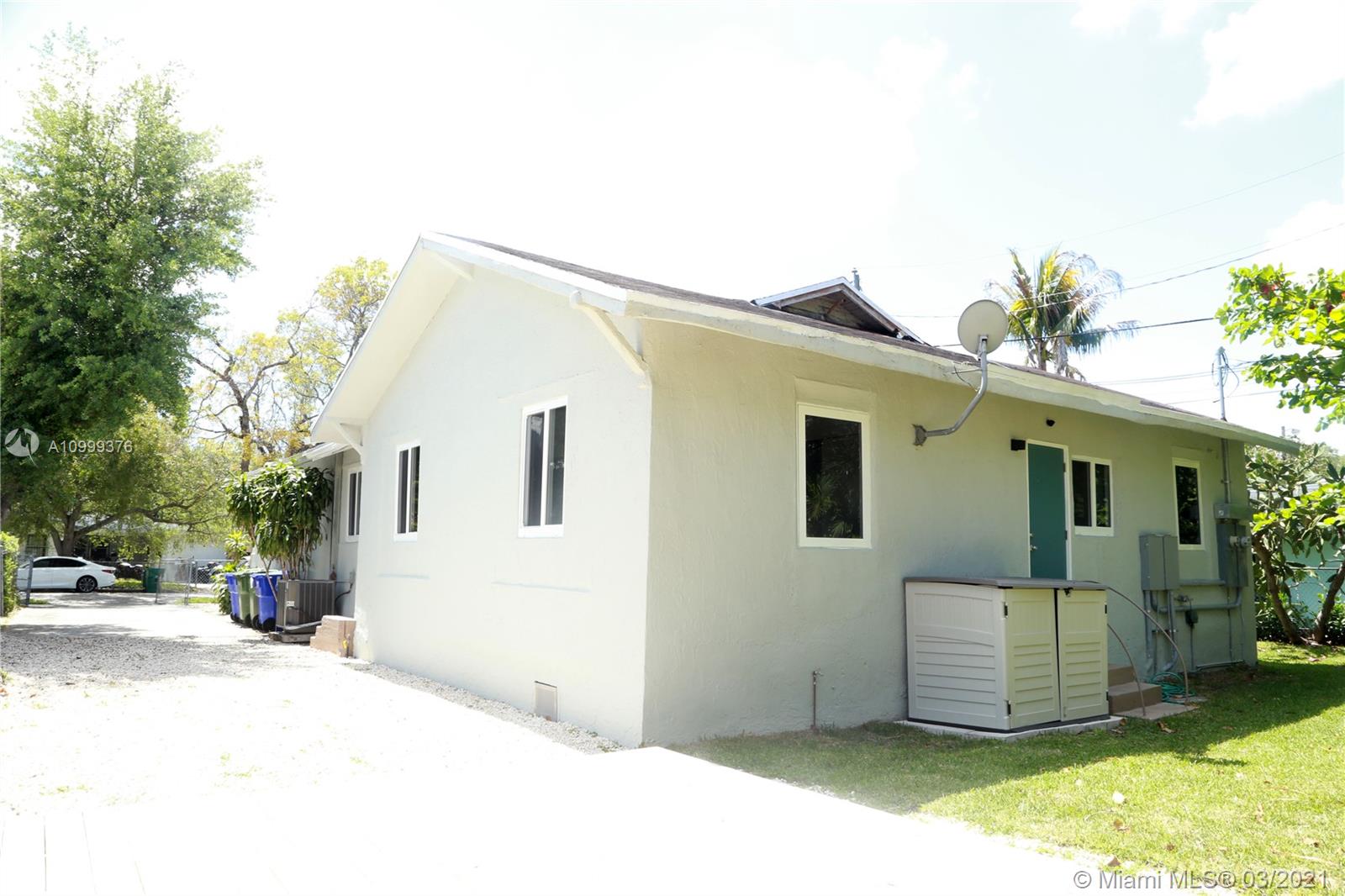 See details / 2224 sq. ft. $ 2021-02-15 0 Photo