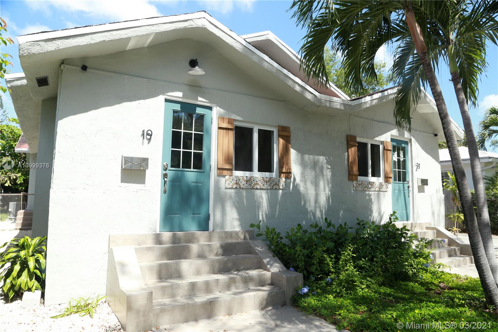 See details / 2224 sq. ft. $ 2021-02-15 0 Photo