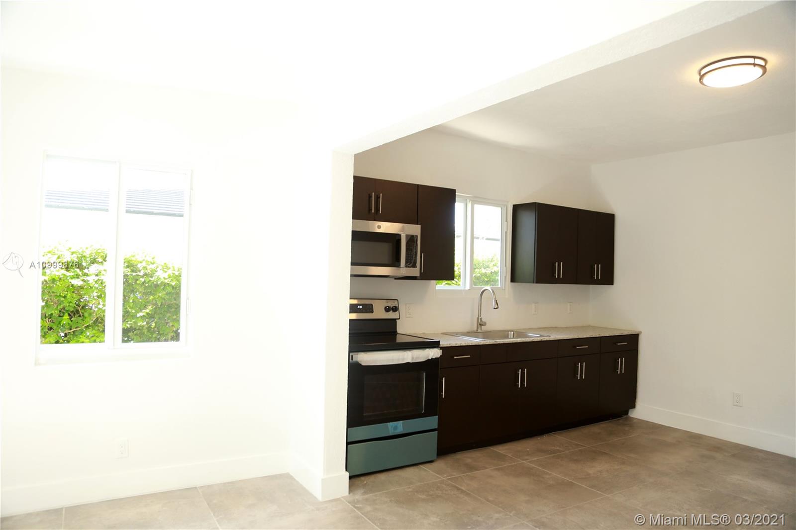See details / 2224 sq. ft. $ 2021-02-15 0 Photo