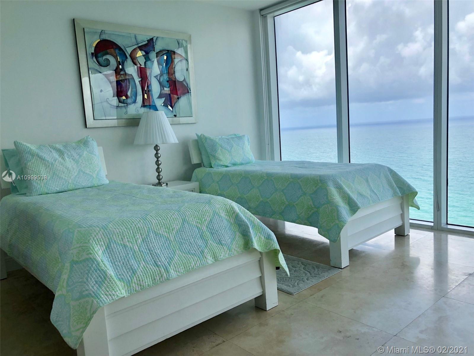 Ver detalles 3202 3 / 3 2065 sq. ft. $ 2021-02-15 0 foto