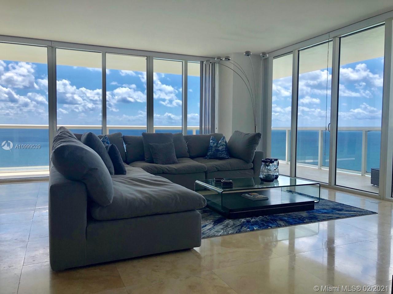 Ver detalles 3202 3 / 3 2065 sq. ft. $ 2021-02-15 0 foto