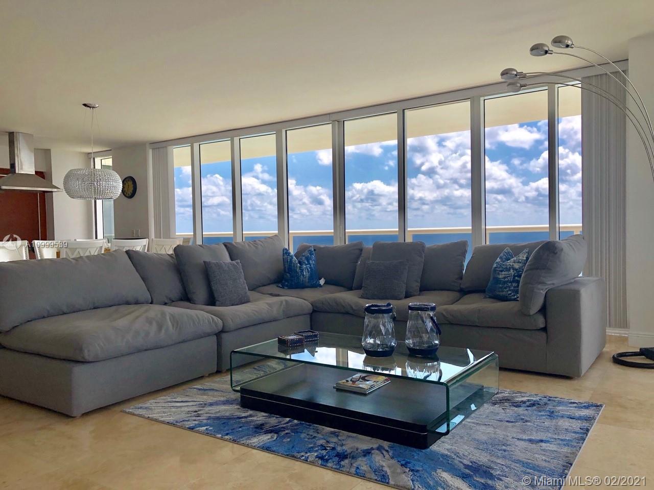 Ver detalles 3202 3 / 3 2065 sq. ft. $ 2021-02-15 0 foto