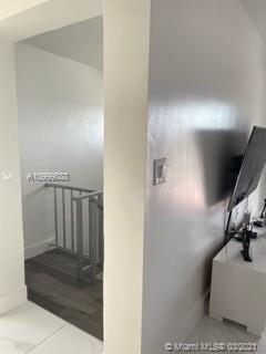 See details / 1974 sq. ft. $ 2021-02-16 0 Photo