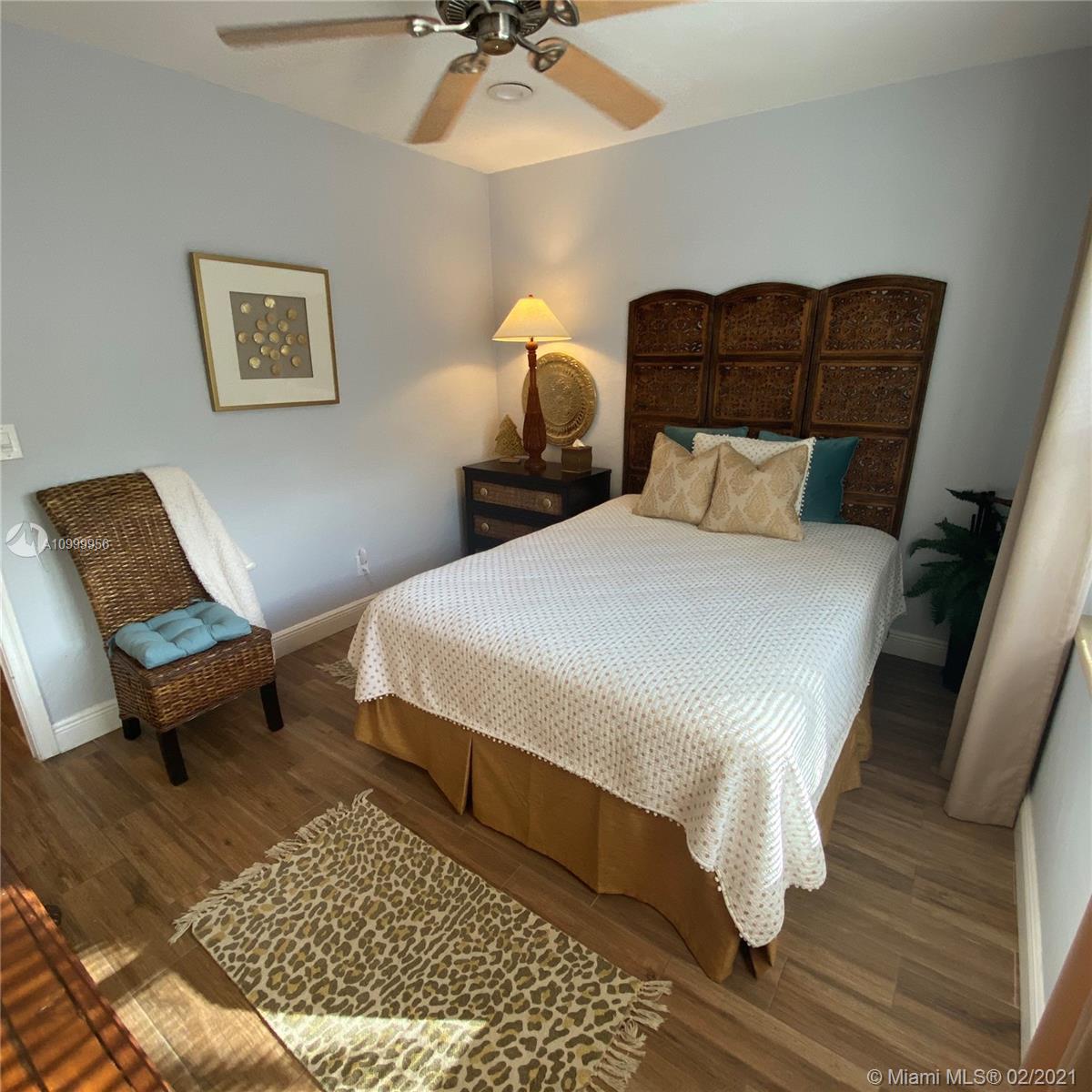 See details / 2322 sq. ft. $ 2021-02-16 0 Photo