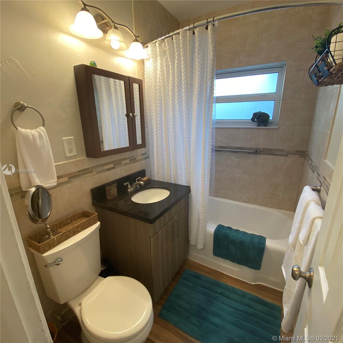 See details / 2322 sq. ft. $ 2021-02-16 0 Photo