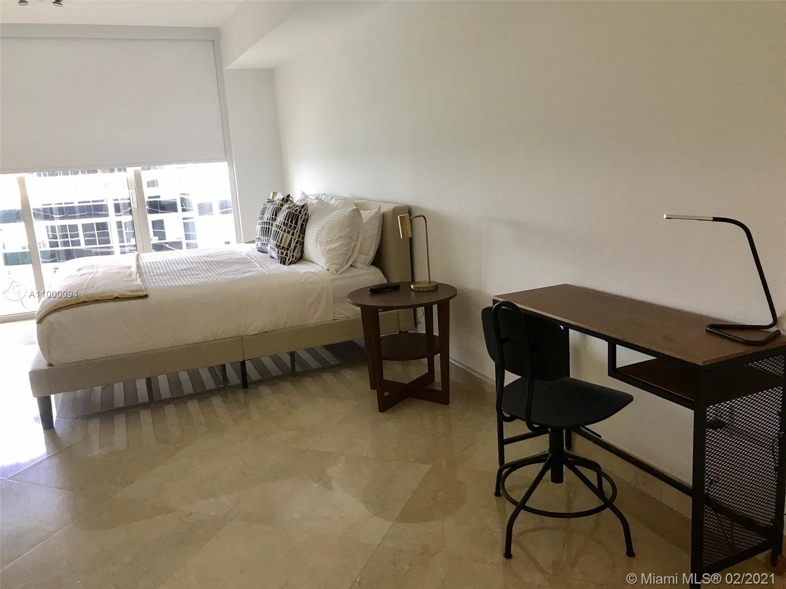 Ver detalles 1706 2 / 2 1841 sq. ft. $ 2021-02-16 0 foto
