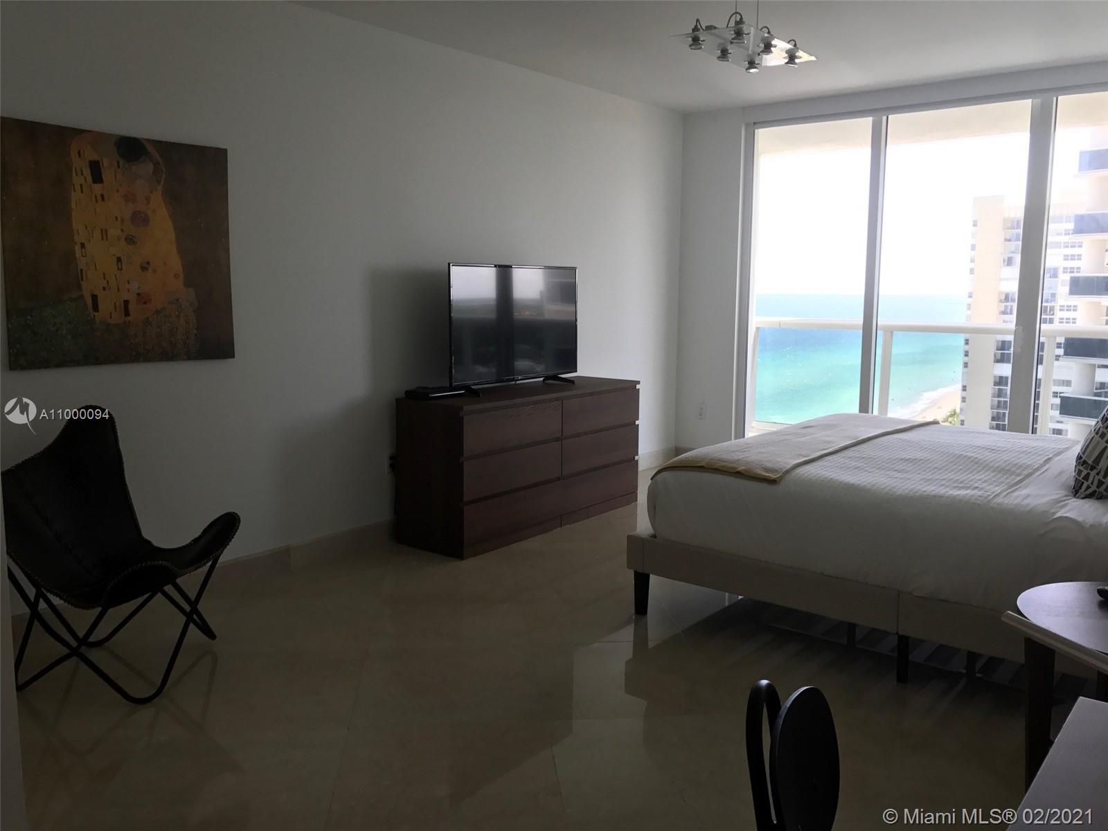 Ver detalles 1706 2 / 2 1841 sq. ft. $ 2021-02-16 0 foto