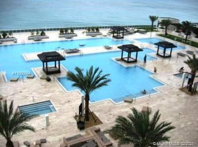 Ver detalles 1706 2 / 2 1841 sq. ft. $ 2021-02-16 0 foto
