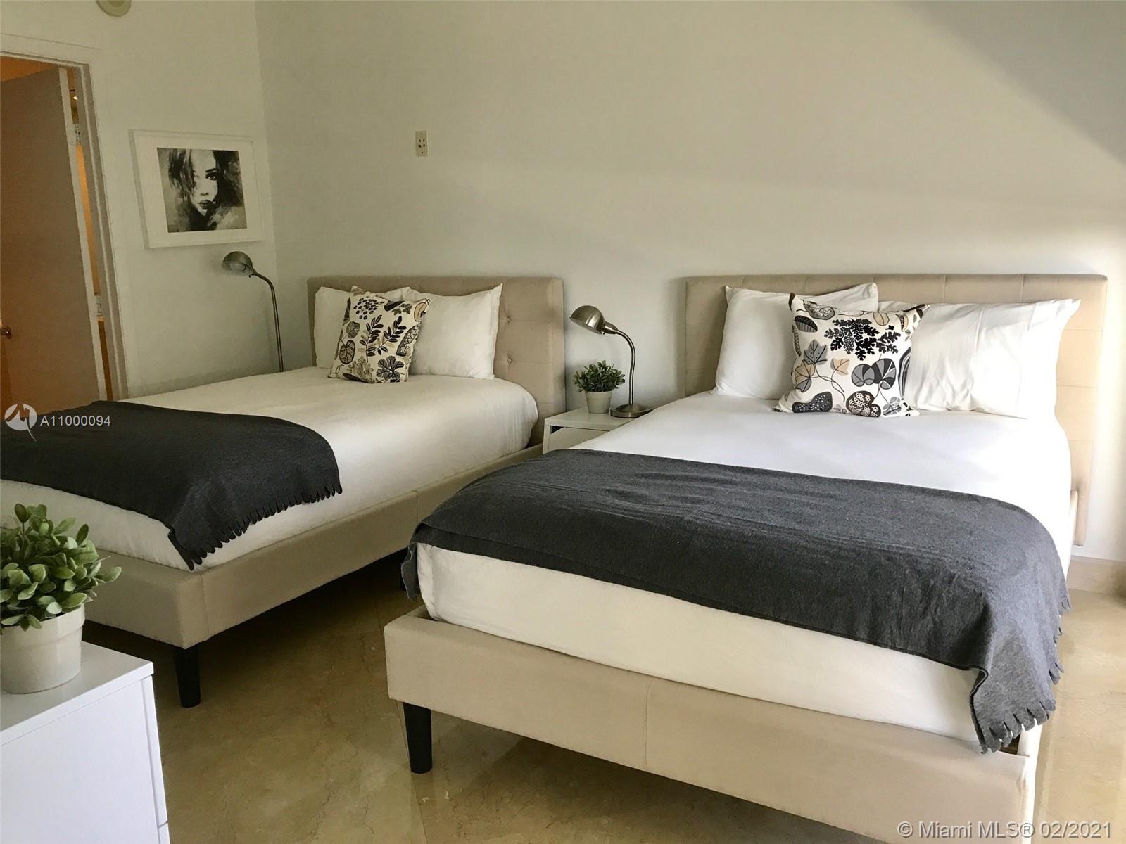 Ver detalles 1706 2 / 2 1841 sq. ft. $ 2021-02-16 0 foto