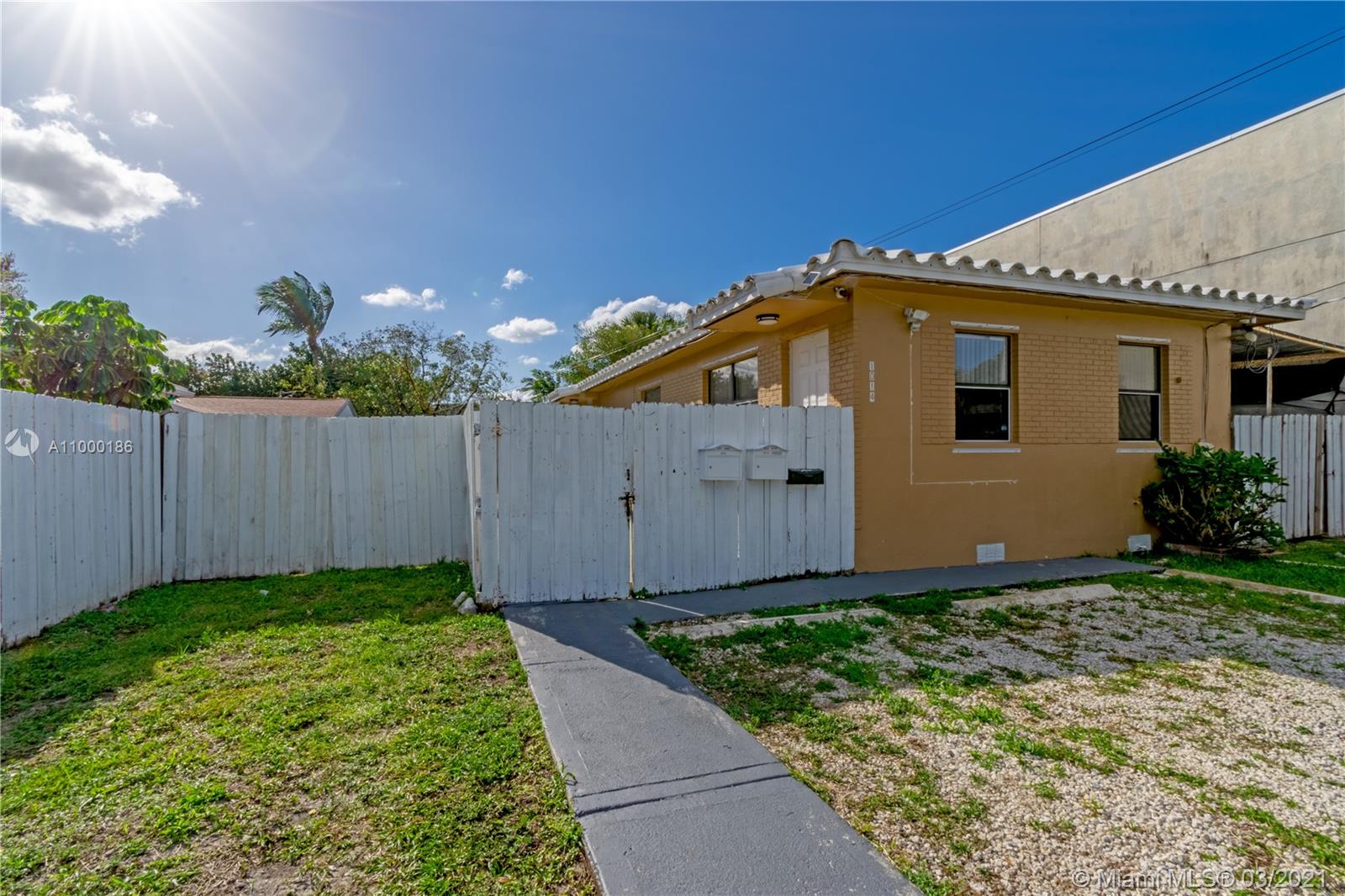 See details / 1356 sq. ft. $ 2021-02-16 0 Photo