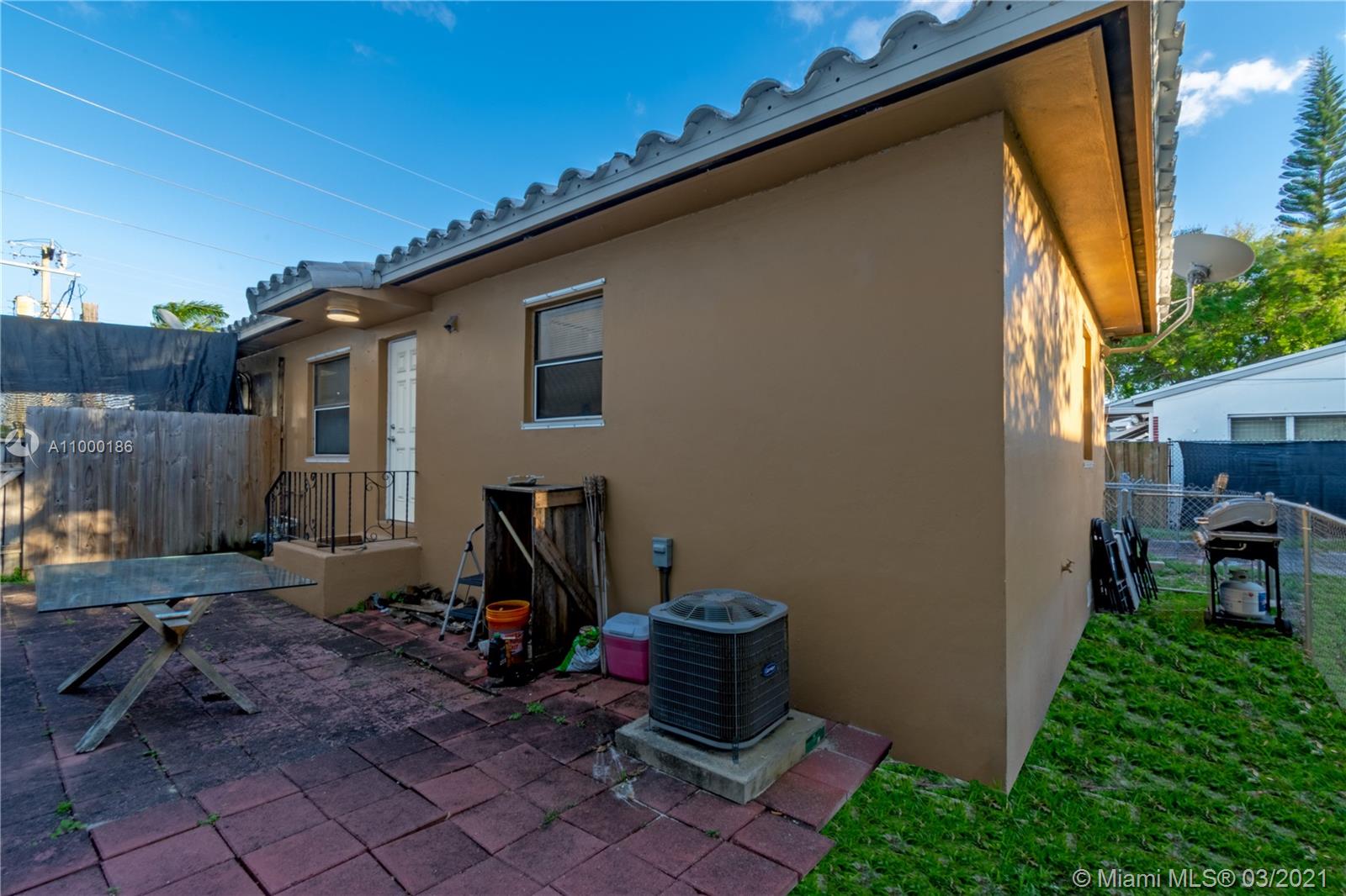 See details / 1356 sq. ft. $ 2021-02-16 0 Photo