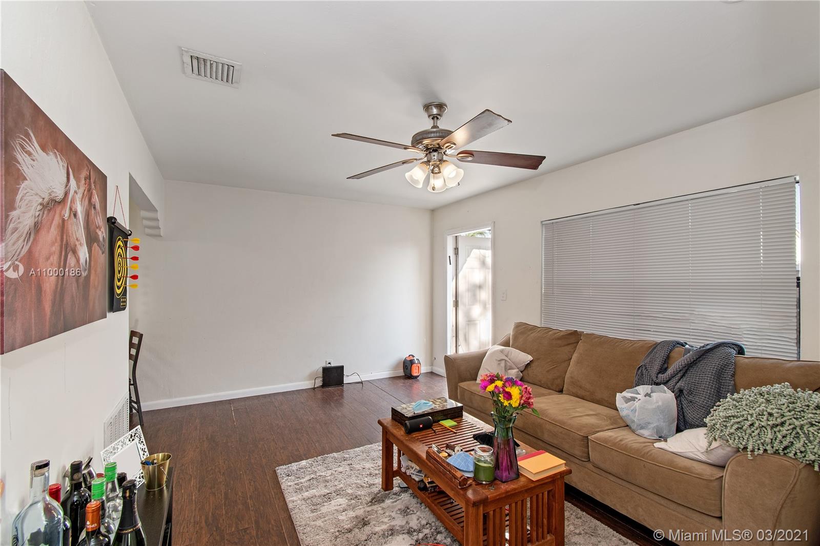 See details / 1356 sq. ft. $ 2021-02-16 0 Photo