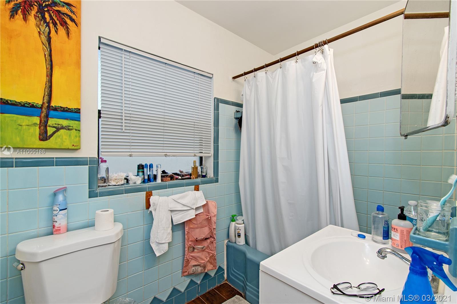 See details / 1356 sq. ft. $ 2021-02-16 0 Photo
