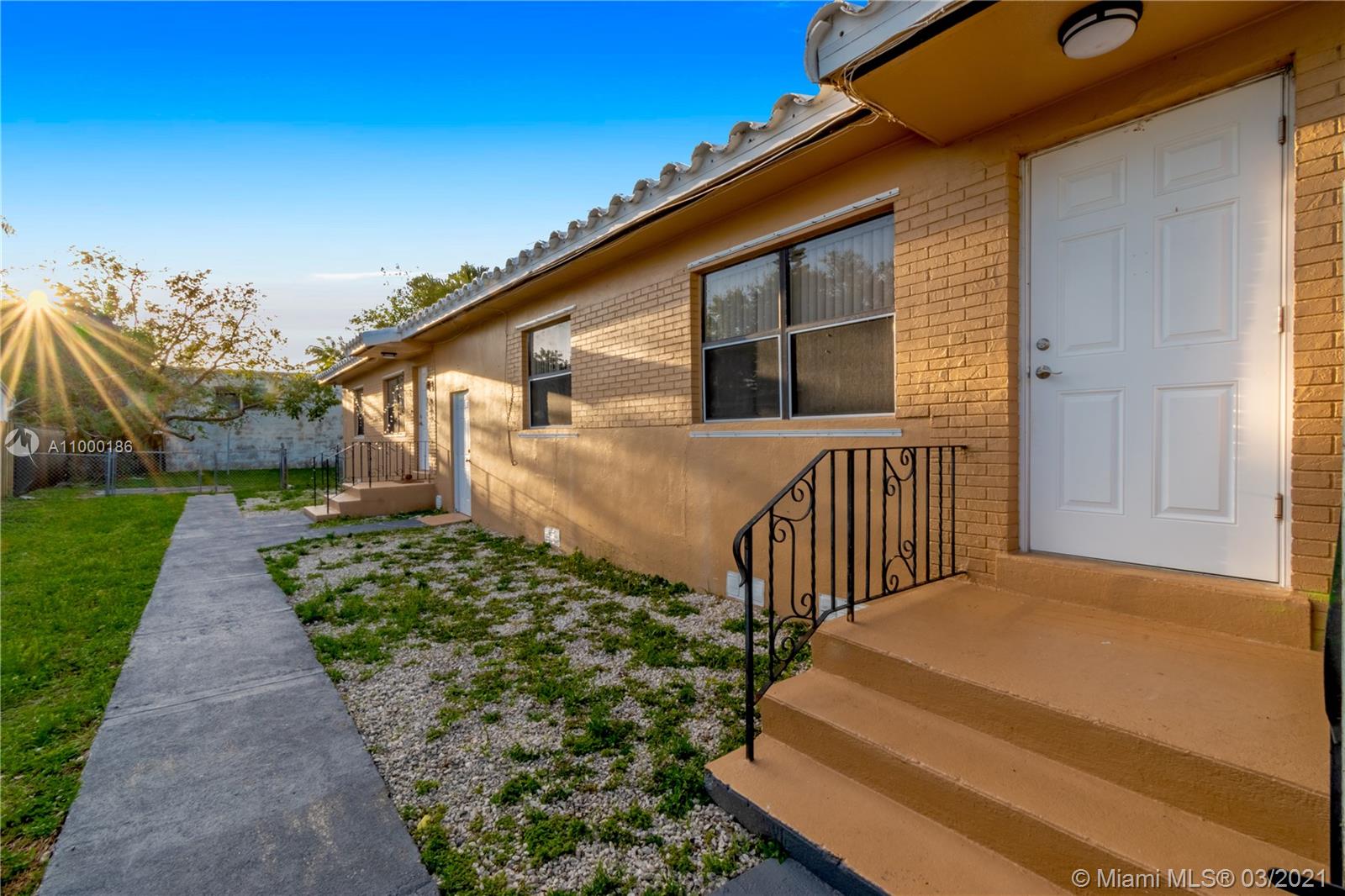 See details / 1356 sq. ft. $ 2021-02-16 0 Photo