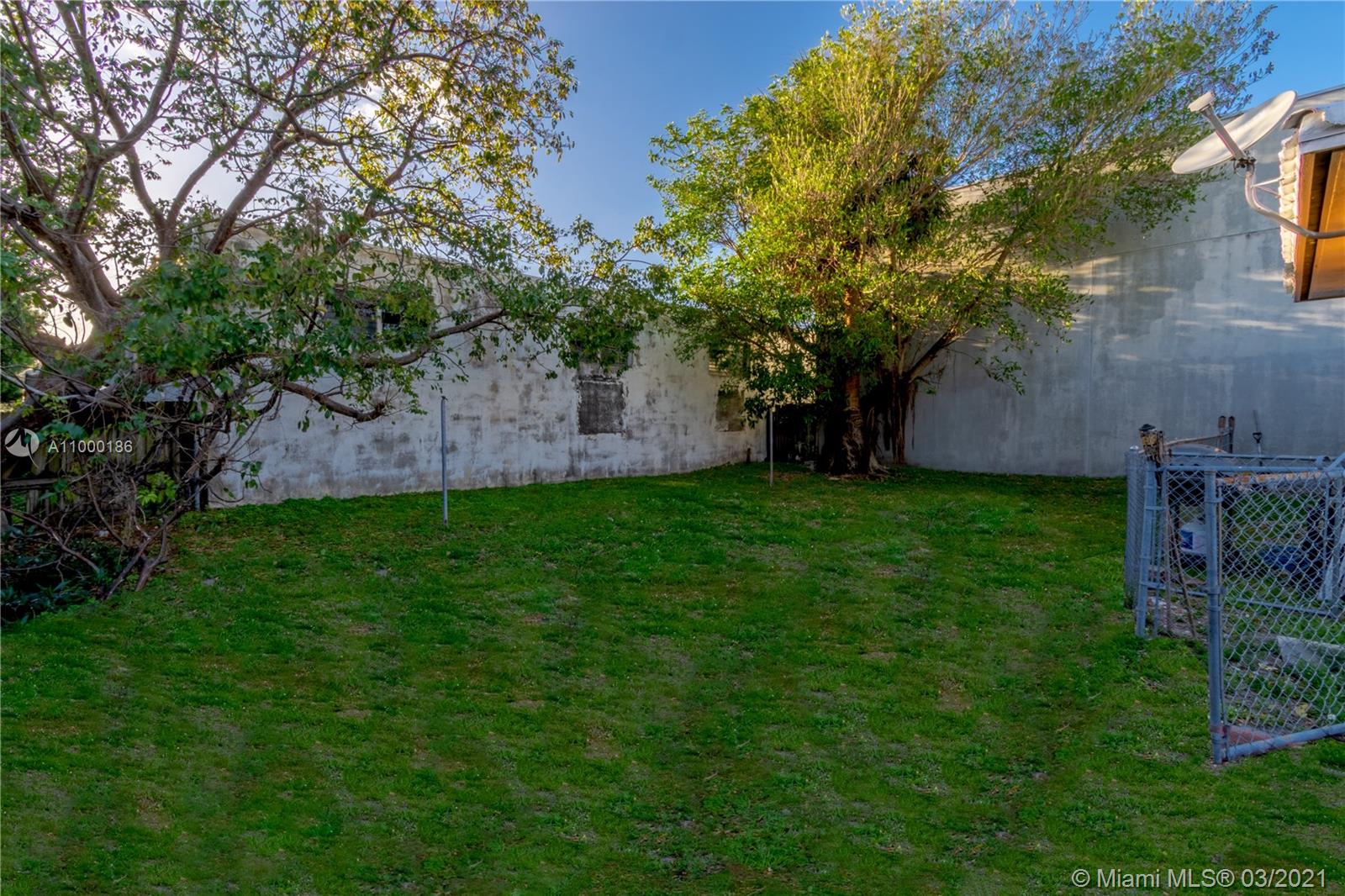 See details / 1356 sq. ft. $ 2021-02-16 0 Photo