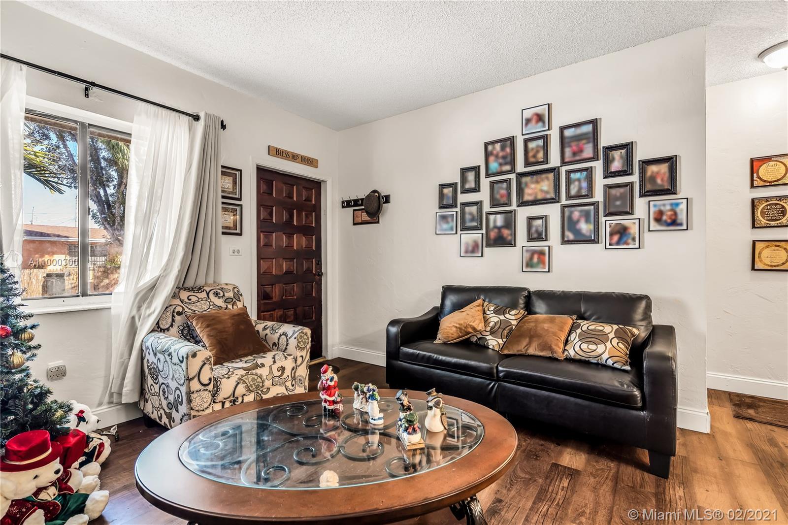 See details / 2012 sq. ft. $ 2021-02-16 0 Photo