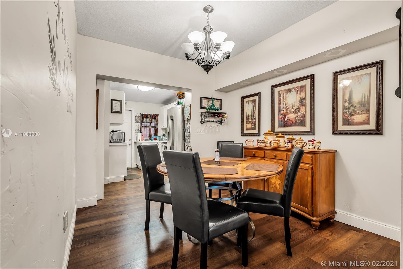 See details / 2012 sq. ft. $ 2021-02-16 0 Photo