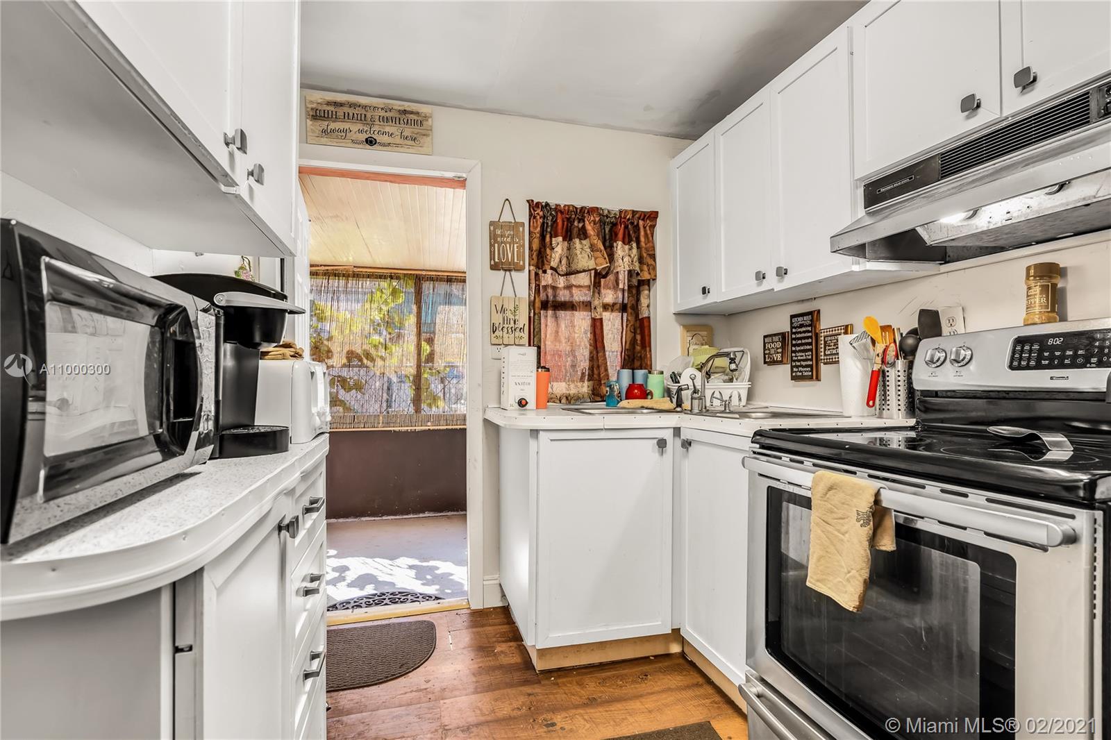 See details / 2012 sq. ft. $ 2021-02-16 0 Photo