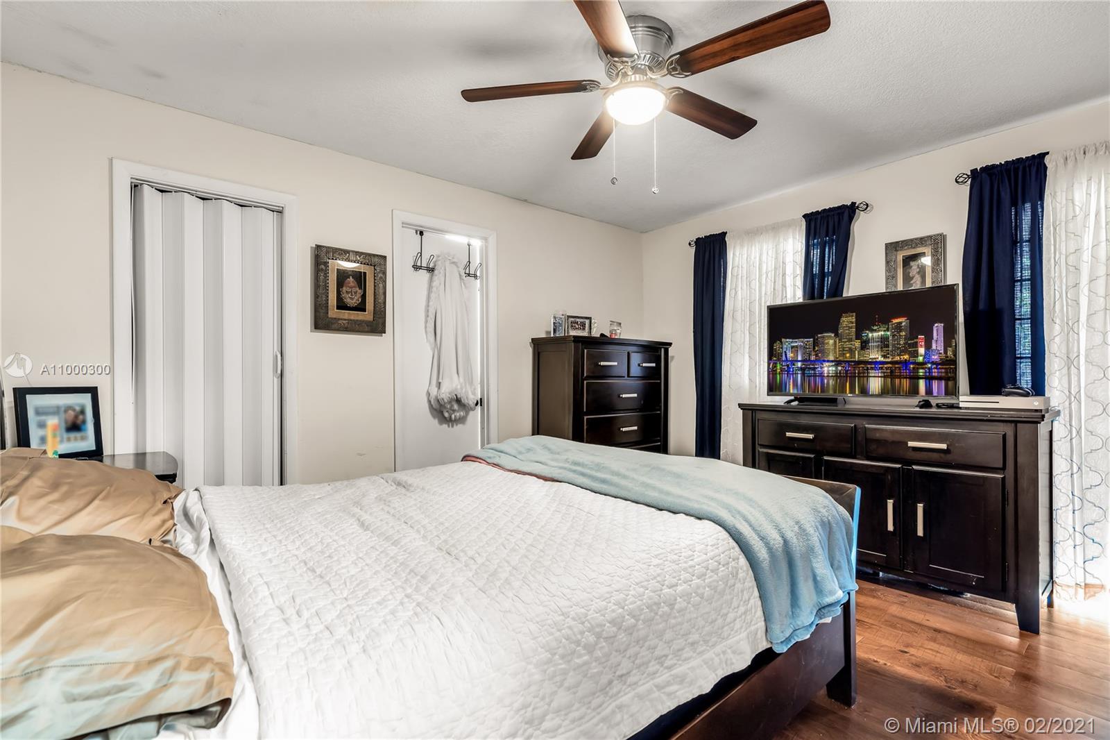 See details / 2012 sq. ft. $ 2021-02-16 0 Photo