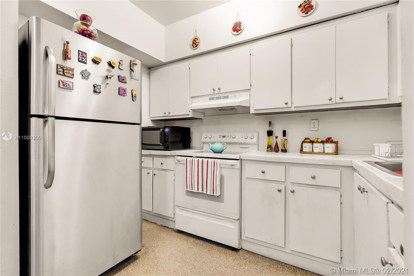 See details / 2012 sq. ft. $ 2021-02-16 0 Photo